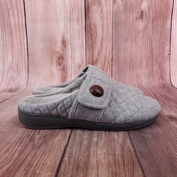 Vionic Carlin Womens Size 6 Gray Quilted Fleece Lined Slip On Slippers Mules - Picture 3 of 15